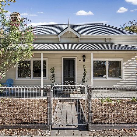 Central Bendigo Cottage, Walk To Everywhere!! Екстер'єр фото